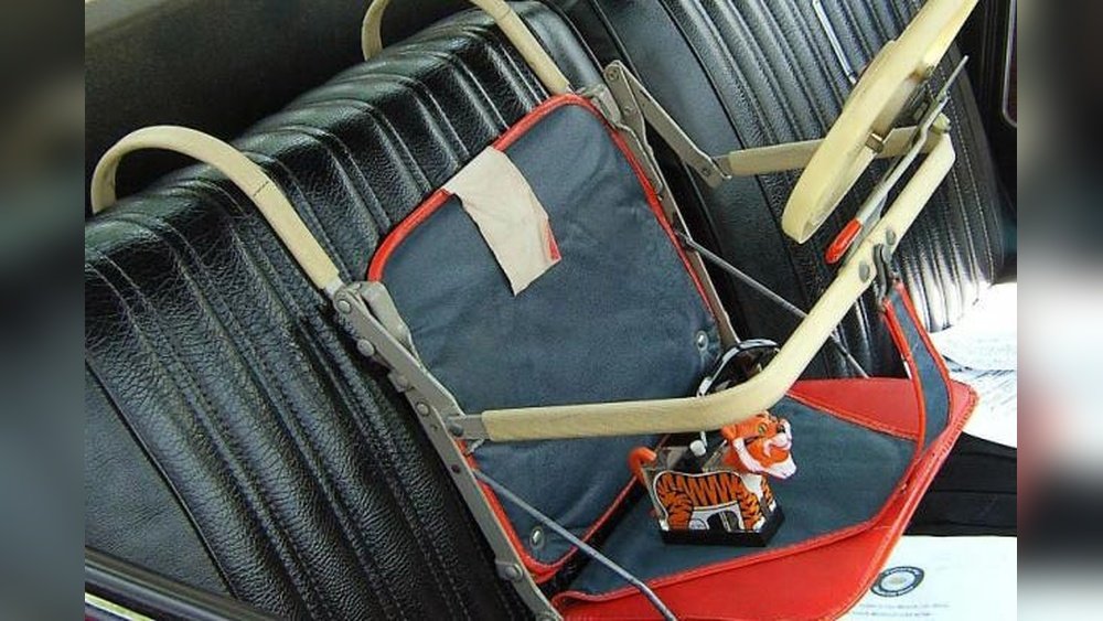 Where Can I Take Old Car Seats: Top Places for Easy Disposal